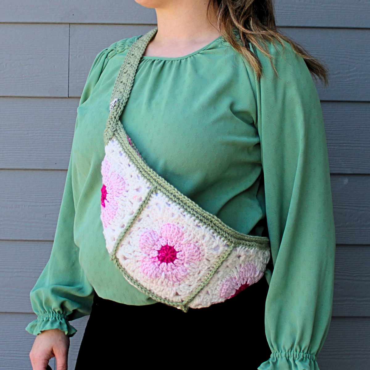 Cherry Blossom Pink - Crochet Crossbody Bag