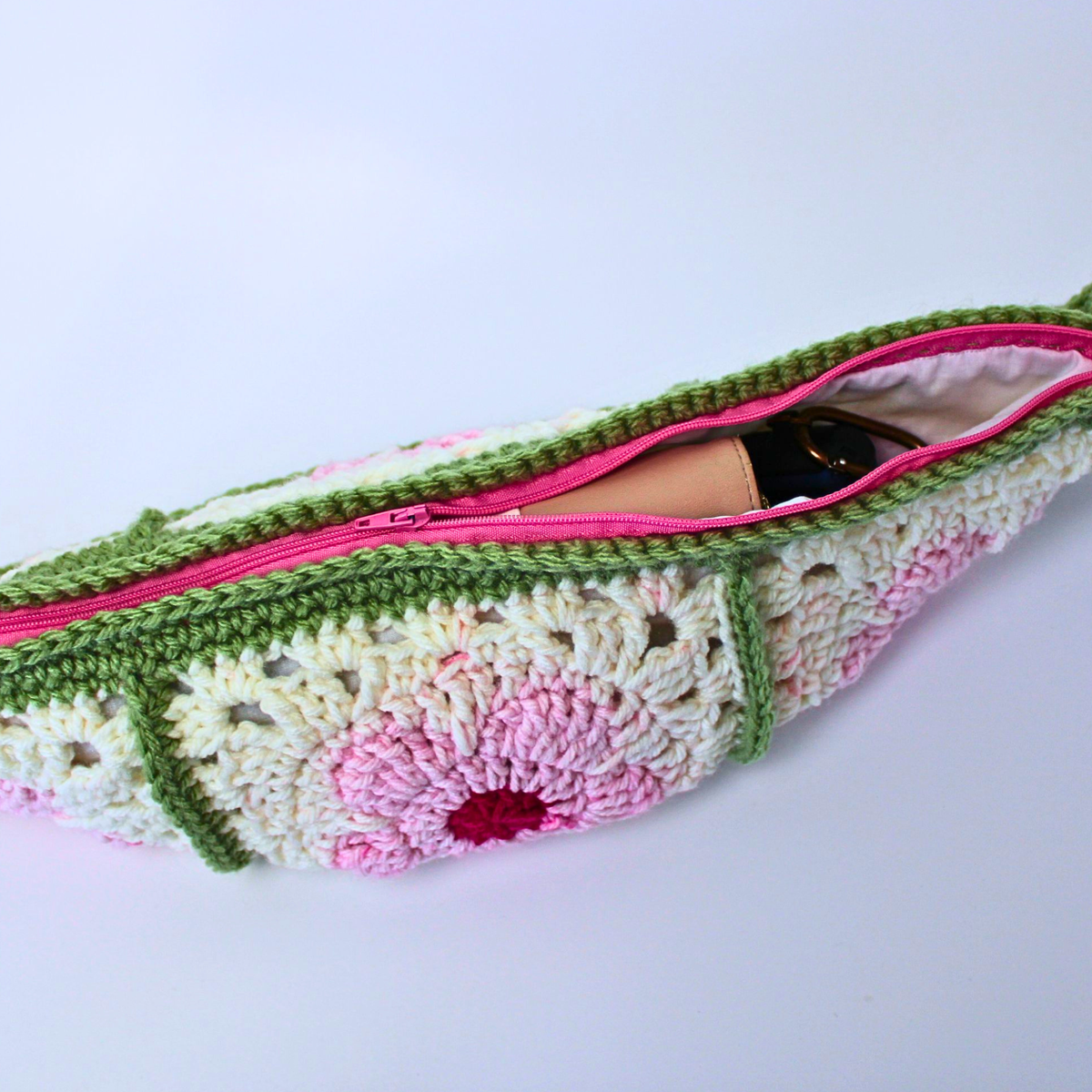 Cherry Blossom Pink - Crochet Crossbody Bag